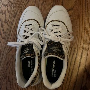 new balance 997 WOMENS